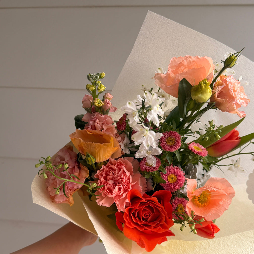 Peach Bellini mini bunch, peach and apricot seasonal blooms